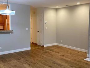 201 Ada Avenue 25, Mountain View CA 94043