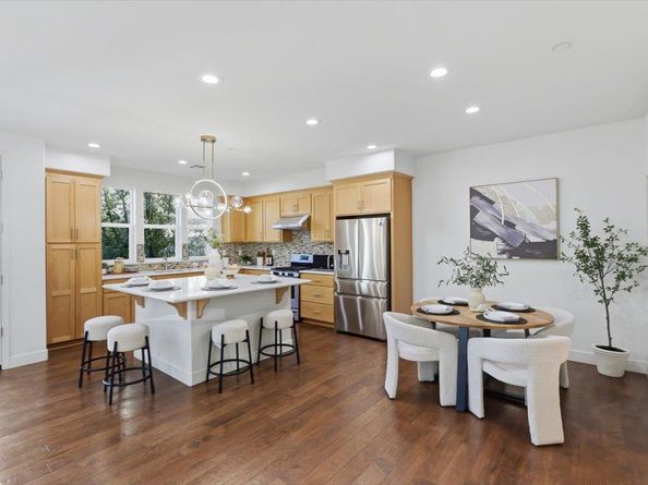 125 Maidenhair Terrace, Sunnyvale CA 94086