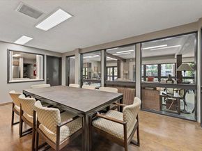 2140 Santa Cruz Avenue B104, Menlo Park CA 94025