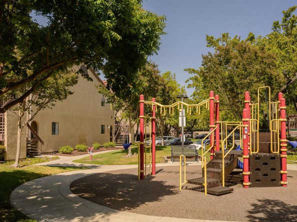 2250 Monroe Street 143, Santa Clara CA 95050
