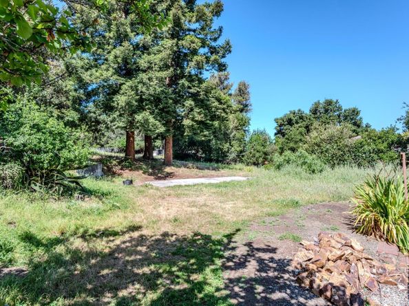 25561 University Court, Hayward CA 94542