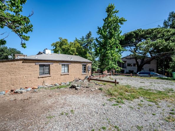 25561 University Court, Hayward CA 94542