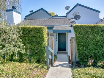 4223 Sea Pines Court