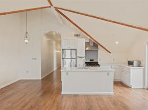 4th, Oakland CA 94607