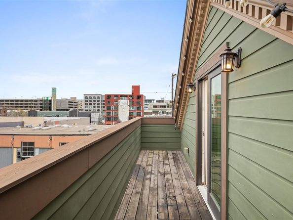 4th, Oakland CA 94607