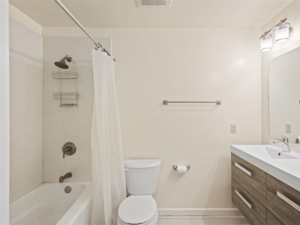 4th, Oakland CA 94607