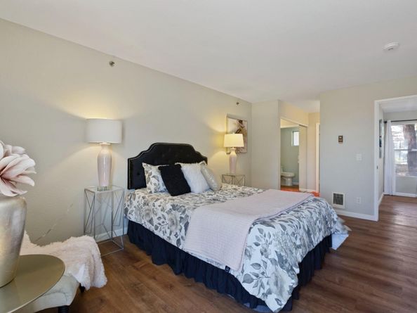 680 Dartmore Lane 259, Hayward CA 94544