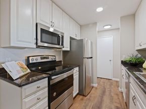 680 Dartmore Lane 259, Hayward CA 94544