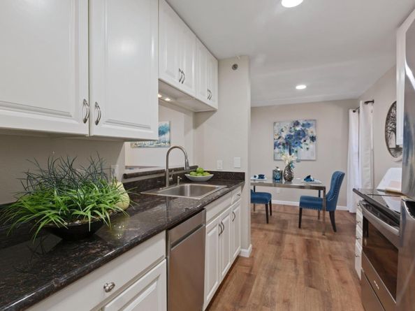 680 Dartmore Lane 259, Hayward CA 94544