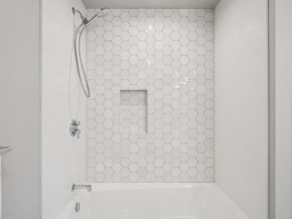 1433 Floribunda Avenue 1, Burlingame CA 94010