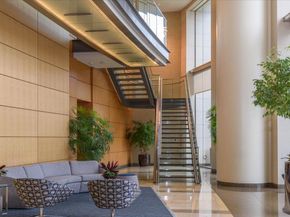 425 1st Street 1207, San Francisco CA 94105