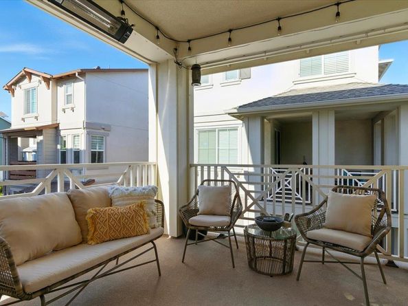 9263 Vista Cove Way, Newark CA 94560