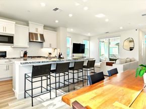 9263 Vista Cove Way, Newark CA 94560