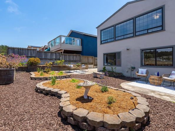 373 Coral Ridge Drive, Pacifica CA 94044