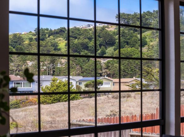 373 Coral Ridge Drive, Pacifica CA 94044
