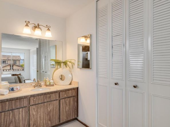 373 Coral Ridge Drive, Pacifica CA 94044