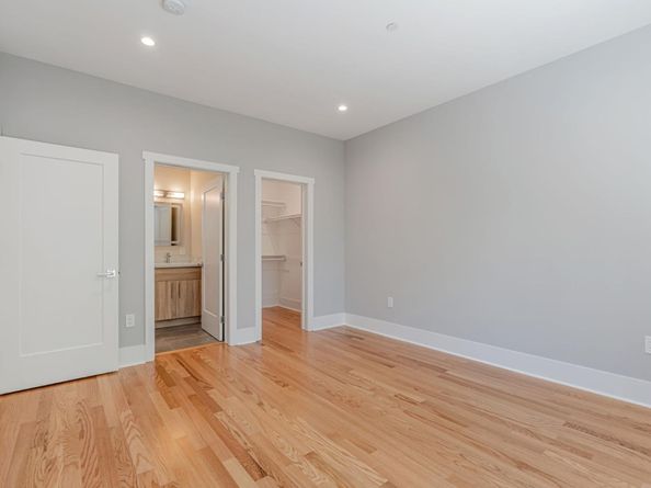 1667 San Carlos Avenue 301, San Carlos CA 94070