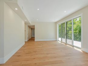 1667 San Carlos Avenue 301, San Carlos CA 94070