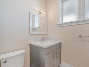 1667 San Carlos Avenue 301, San Carlos CA 94070
