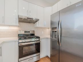 1667 San Carlos Avenue 301, San Carlos CA 94070