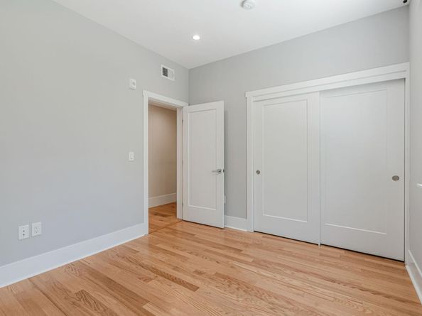 1667 San Carlos Avenue 301, San Carlos CA 94070