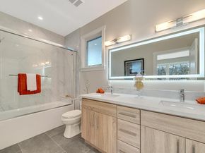 1667 San Carlos Avenue 301, San Carlos CA 94070