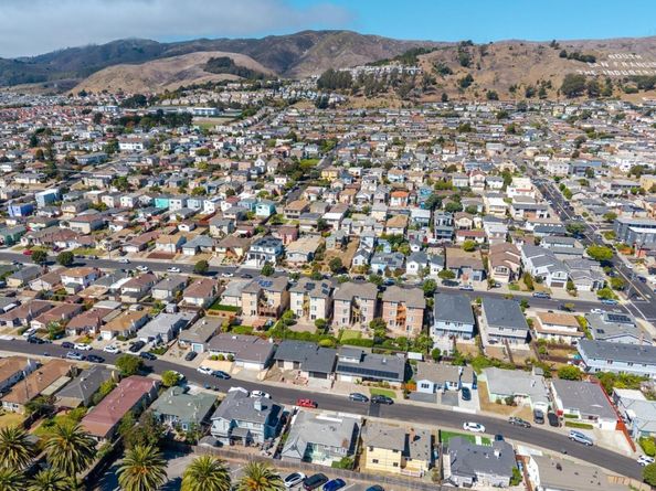 719 Circle Court, South San Francisco CA 94080