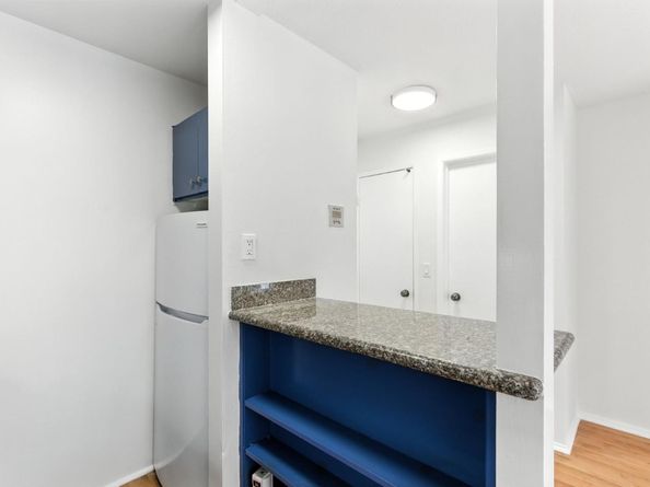 8 Admiral Drive 239, Emeryville CA 94608