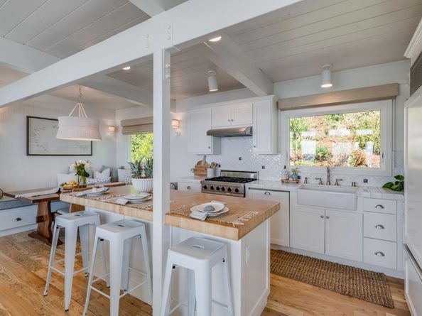 621 Beach Drive, Aptos CA 95003
