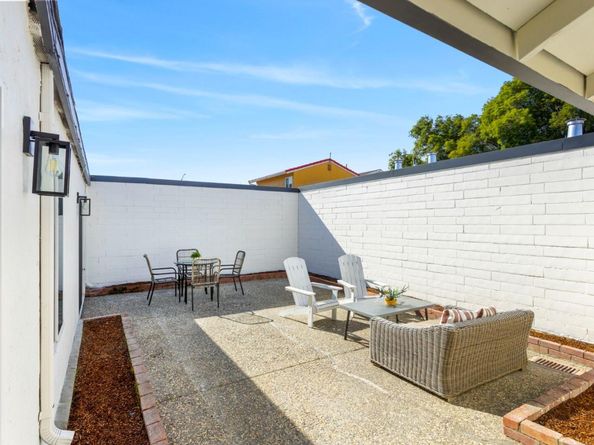 33169 Lake Oneida Street, Fremont CA 94555