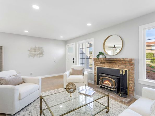 33169 Lake Oneida Street, Fremont CA 94555