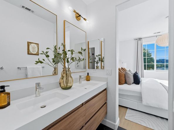 35005 11th Street, Union City CA 94587