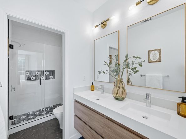 35005 11th Street, Union City CA 94587