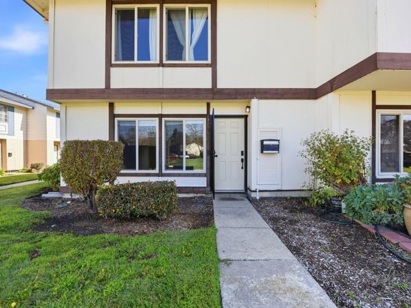 Undisclosed Address #ML82053762, Hayward CA 94545