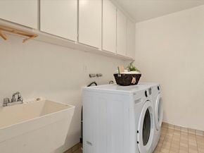 5951 Post Oak Circle, San Jose CA 95120