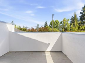 Undisclosed Address #ML82048261, Atherton CA 94027