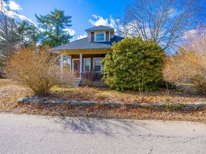 95 Cherry St, Middleboro MA 02346