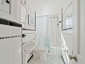 109 Simonds Rd, Lexington MA 02420