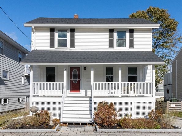 9 C St, Hull MA 02045