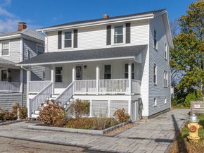 9 C St, Hull MA 02045