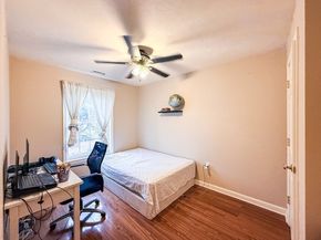 95 High St C, Uxbridge MA 01569