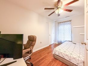 95 High St C, Uxbridge MA 01569