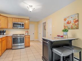 9 Amelia Drive 9, Chelmsford MA 01863