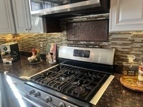 62 South Street A, Plymouth MA 02360