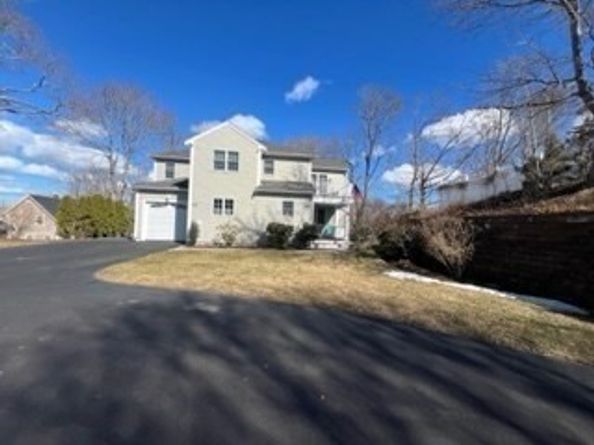 62 South Street A, Plymouth MA 02360