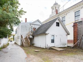 4 E Main St, West Brookfield MA 01585