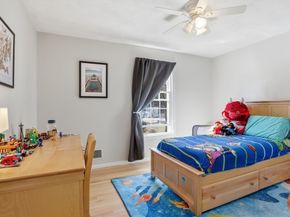 23 Belknap Dr, Andover MA 01810