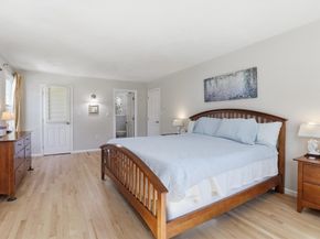 23 Belknap Dr, Andover MA 01810