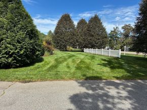 593 Washington St A, Pembroke MA 02359