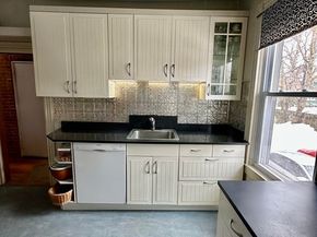 81 Francis Street 2, Brookline MA 02445